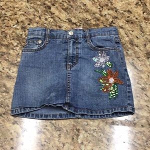 Girls Skort. Used. $4.